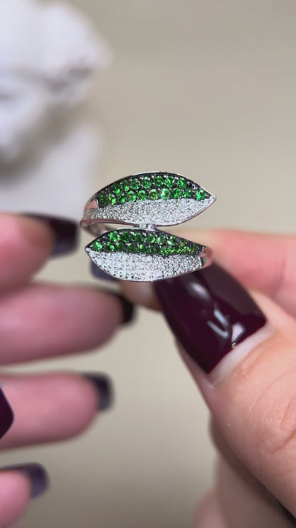 K18 White Gold& Green Garnet and Diamond Ring | Green Garnet 0.45ct | Diamond 0.16ct | Japanese Vintage Estate Jewelry-BQXZ