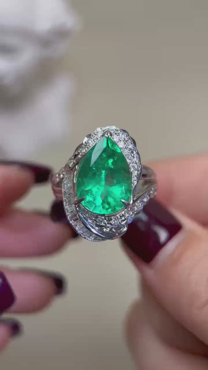 Pt900 Platinum&Emerald and Diamond Ring | Emerald 4.82ct | Diamond 0.78ct | Colombia | Japanese Vintage Estate Jewelry-BBHC