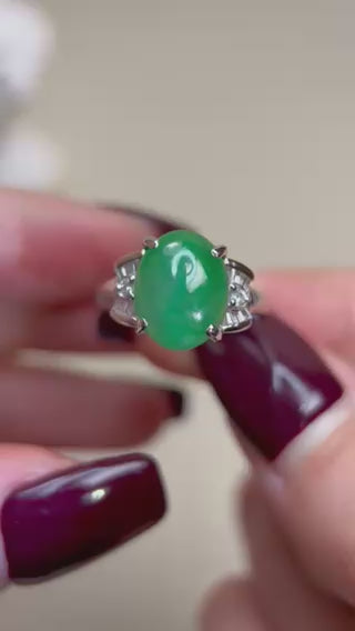 Pt900 Platinum&Jadeite and Diamond Ring | Jadeite 3.82ct | Diamond 0.18ct | Japanese Vintage Estate Jewelry-BOWZ