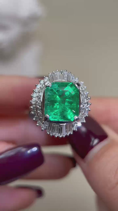 Pt900 Platinum& Emerald  and Diamond Ring | Emerald  4.82ct | Diamond 1.01ct | Colombia Muzo Green |Japanese Vintage Estate Jewelry-BIIU