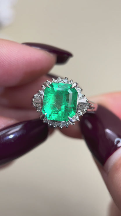 Pt900プラチナ＆エメラルド＆ダイヤモンドリング｜エメラルド3.18カラット｜ダイヤモンド0.42カラット｜日本製ヴィンテージエステートジュエリー-BERA