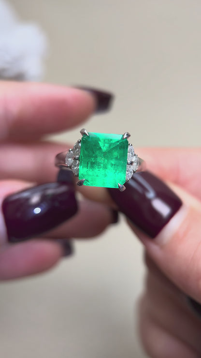 Pt850プラチナ＆エメラルド＆ダイヤモンドリング｜エメラルド4.22カラット｜ダイヤモンド0.35カラット｜日本製ヴィンテージエステートジュエリー-BQGH