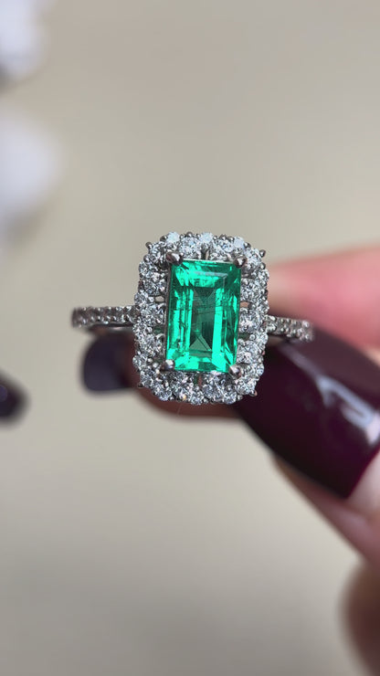 Pt950プラチナ＆エメラルド＆ダイヤモンドリング｜エメラルド1.54カラット｜ダイヤモンド0.49カラット｜日本製ヴィンテージエステートジュエリー-BEJW