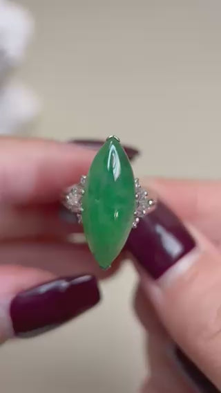 Pt900 Platinum&Jadeite and Diamond Ring | Jadeite 6.88ct | Diamond 0.43ct | Japanese Vintage Estate Jewelry-BPSF