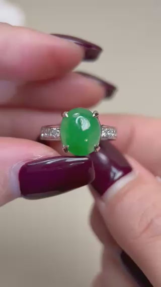 Pt900 Platinum&Jadeite and Diamond Ring | Jadeite 3.84ct  | Diamond 0.24ct | Japanese Vintage Estate Jewelry-BOWN